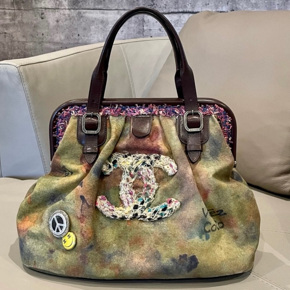 ‼️SOLD‼️ On The Pavements Graffiti Bowling Bag FINAL PRICE TY FOR UNDERSTANDING!